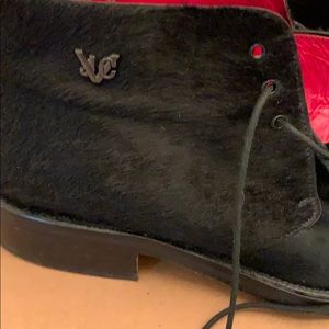 Men’s Versace pony skin low boots